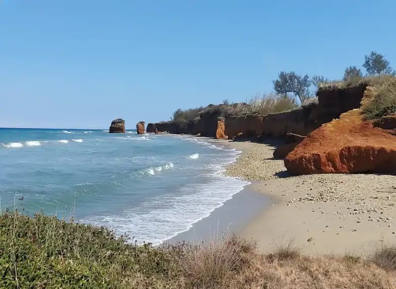 Faraglioni di Torre Guaceto — Brindisi