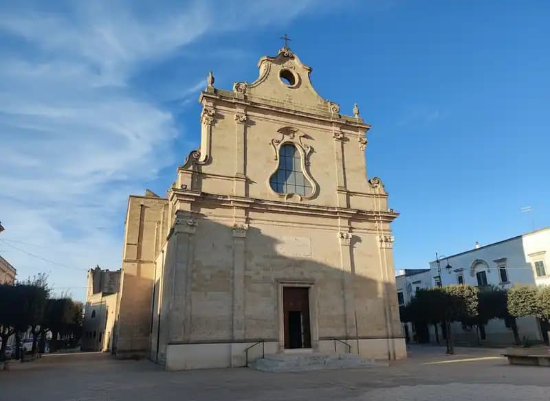 Church Sanctuary of Saint Lucia — Erchie