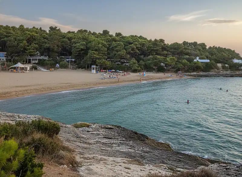 Plage de Punta Lunga — Plage (accès libre)