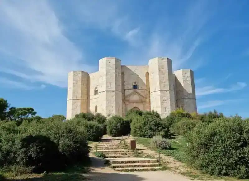 Castel del Monte — Andria
