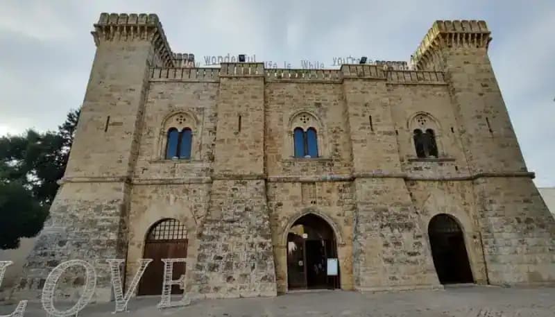 Schloss Caracciolo — Sammichele di Bari
