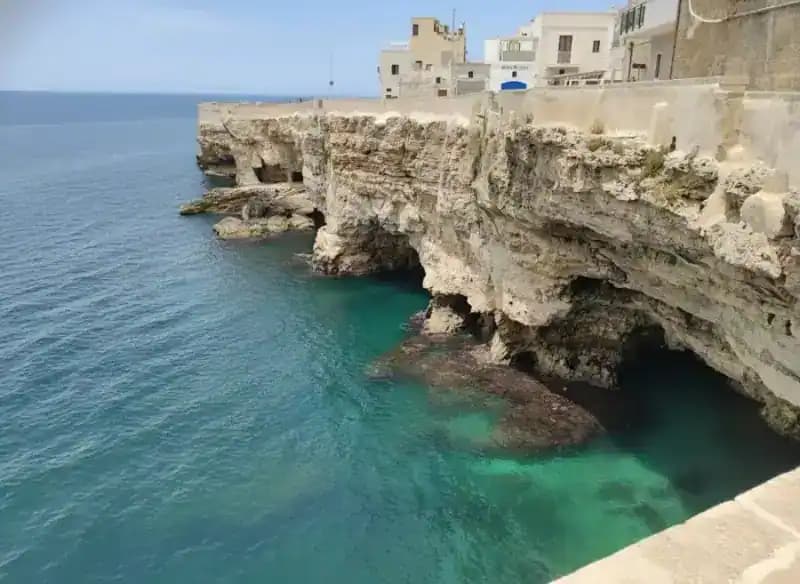 Grotta Azzurra Monachile — Buchpräsentationen