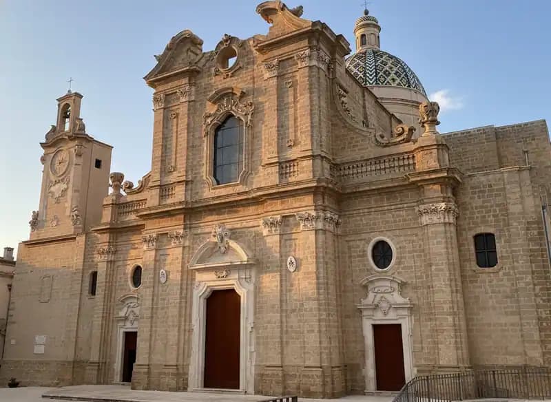 Basilica Pontificia Cattedrale Santa Maria Assunta in Cielo — Oria