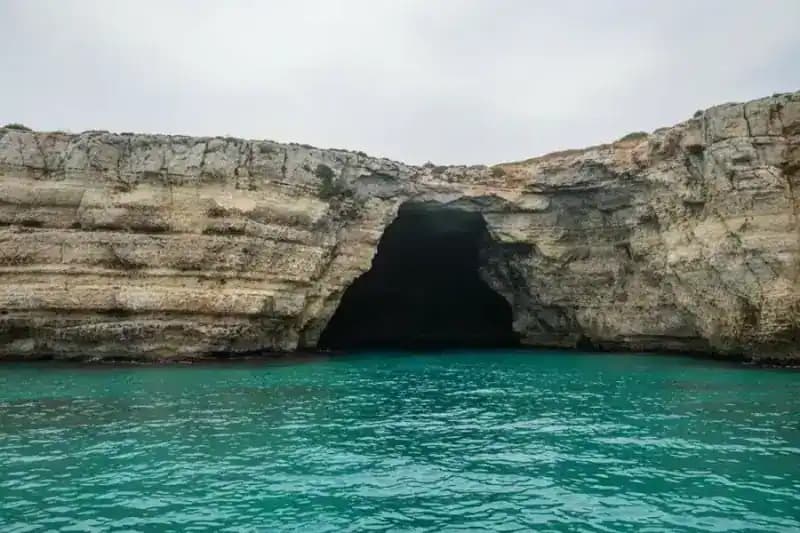 Grotta Sfondata — Otranto