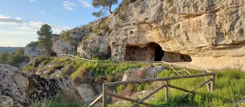 Gravina di San Biagio und Palagianello — Mottola
