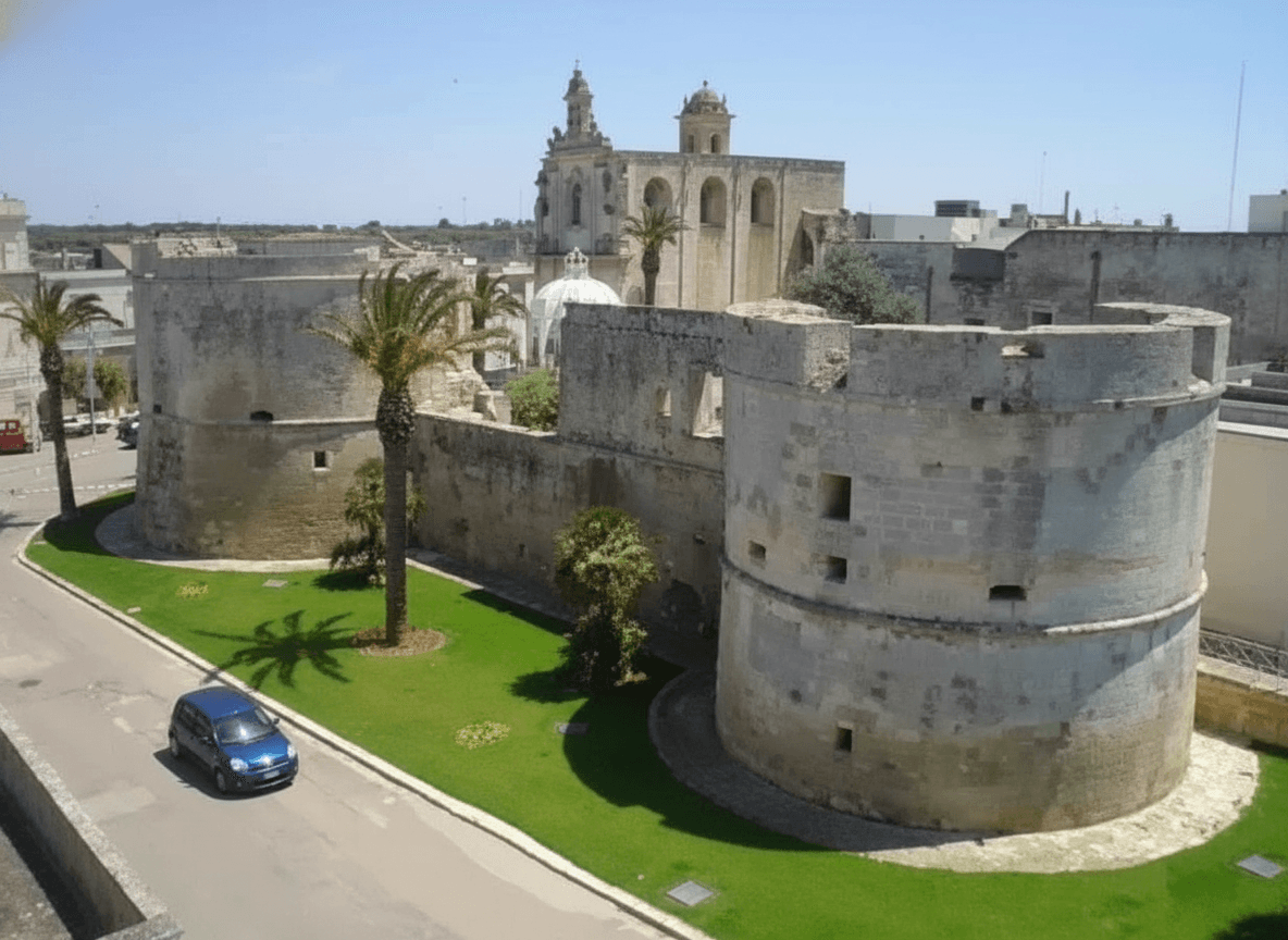 Castello Aragonese Palmariggi — Palmariggi