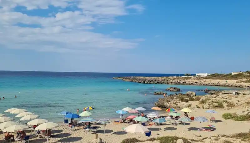 Montedarena Beach — Beach (free-access)
