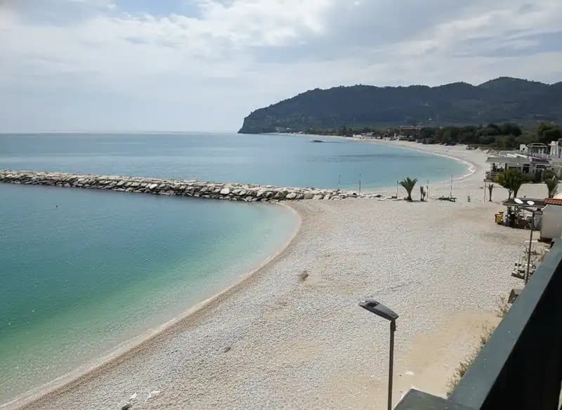 Piana di Mattinata Beach — Beach (free-access)