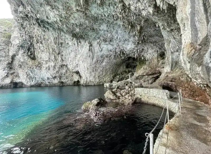 Grotta Zinzulusa — Castro