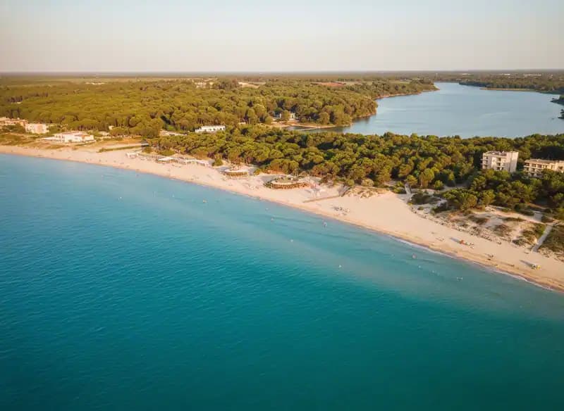 Plage d'Alimini — Plage (accès libre)