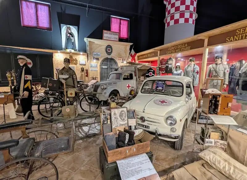 Historisches Museum der Feuerwehr und des Italienischen Roten Kreuzes — Museen