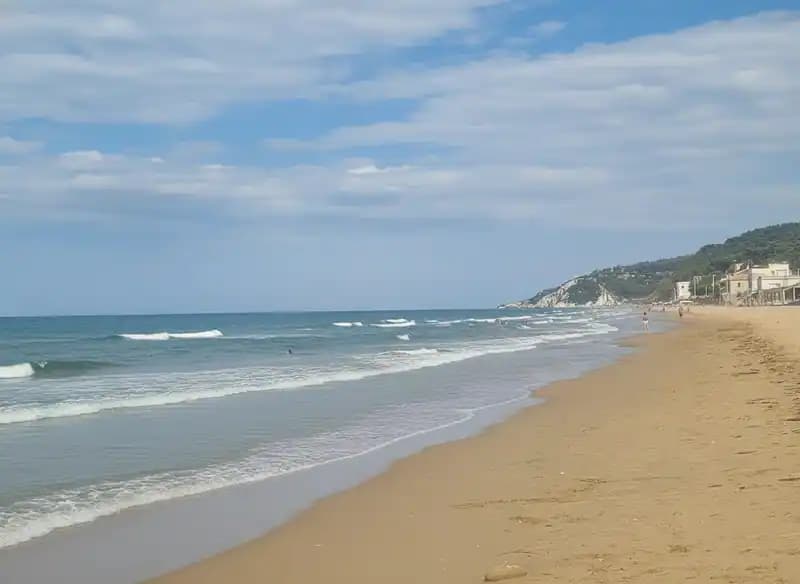 San Menaio Beach — Beach (free-access)