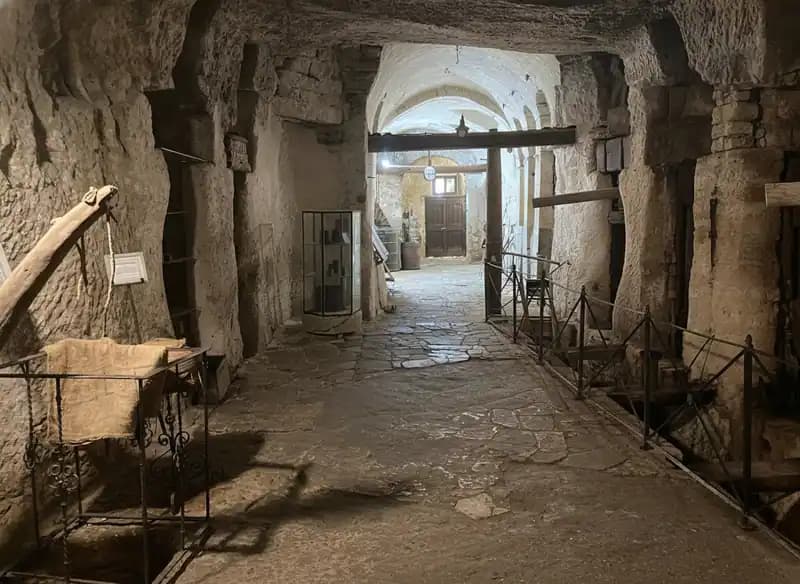 Musée Trappeto Maratea - Musée des Systèmes Agricoles Traditionnels du Gargano à Vico del Gargano — Vico del Gargano