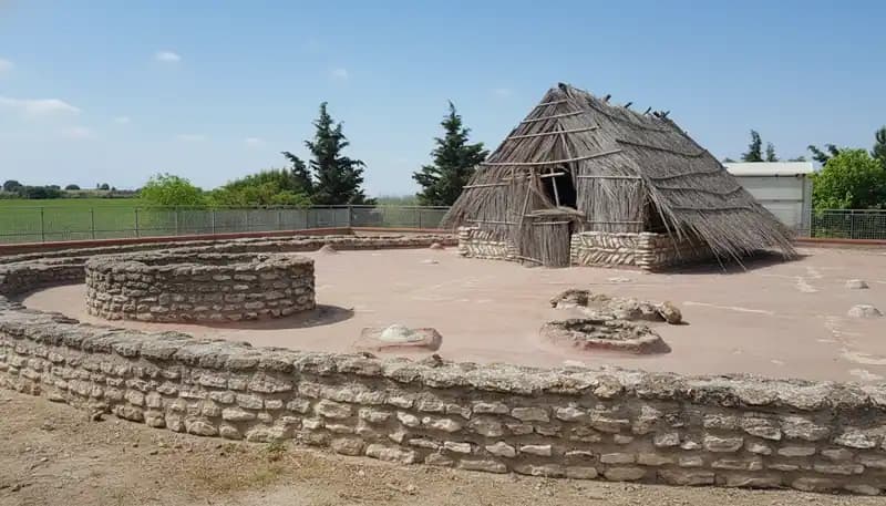 Area Archeologica di Passo di Corvo — Foggia