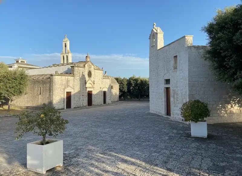 Heiligtum Unserer Lieben Frau von Ibernia — Cisternino