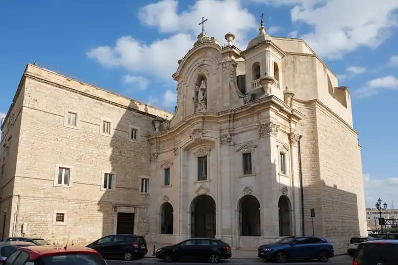 Kirche der Heiligen Theresa — Trani